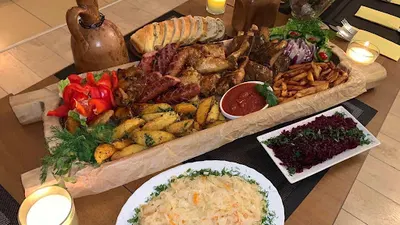 Kozackie Jadło /restauracja Żory/obiady/catering firmowy/catering domowy/przyjęcia okolicznościowe